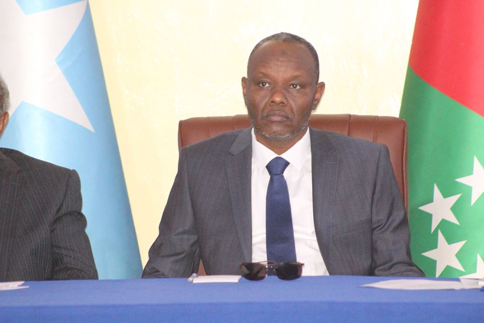 Madaxweynaha K/Galbeed oo ku dhawaaqay dagaal ka dhan ah Shabaab+COD