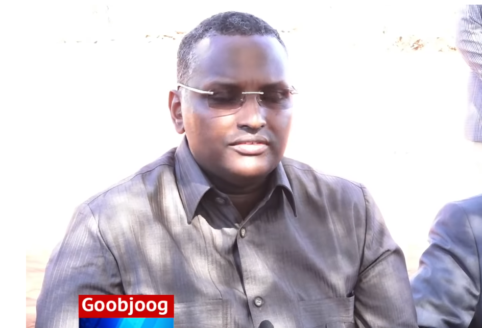 Xildhibaan Mahad Salaad oo Ceelal biyoodyo xariga ka jaray tuulooyin hoostaga Degmada Balanbal+VIDEO