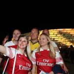 14110814-7083561-A_group_of_Arsenal_fans_take_a_selfie_outside_the_Olympic_Stadiu-a-17_1559154574195