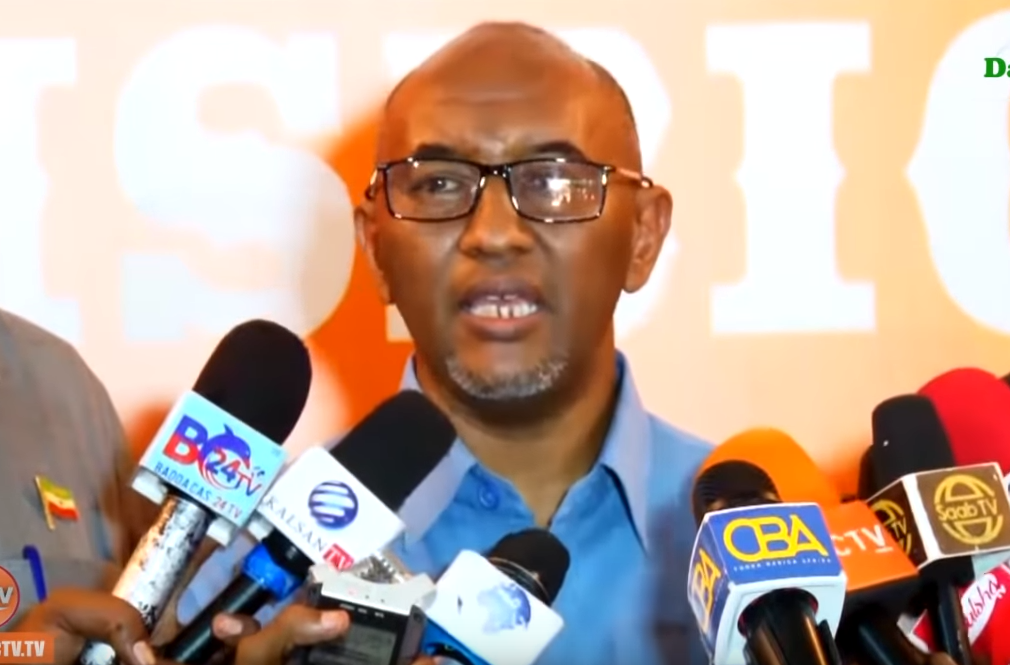 Hogaamiyaha xisbiga Wadani oo Jawaab siiyey wasiir Kaahin +VIDEO