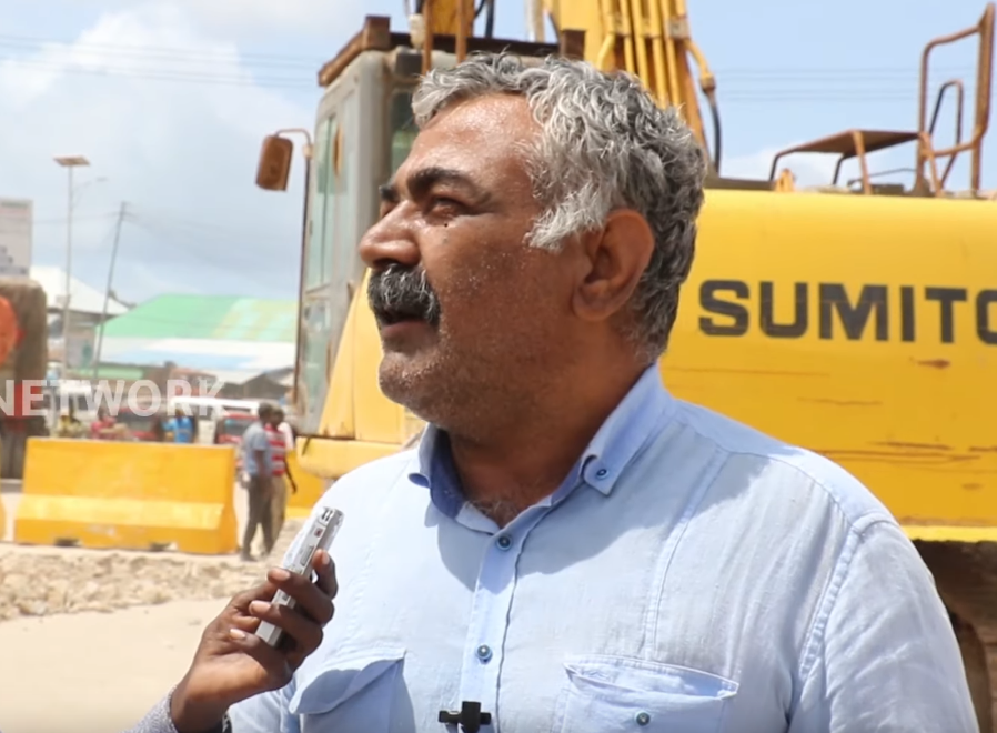 DAAWO Dhismaha waddada xiriirisa Muqdisho iyo Afgooye oo billaabay