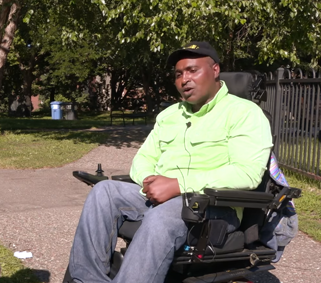 DAAWO:-Qiso Dhab ah “Wiil naafo ah iyo gabadhii uu jeclaaday maxaa kala qabsaday”?