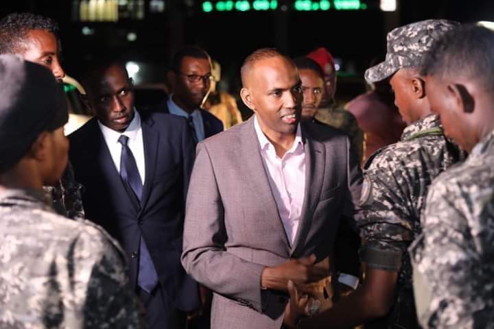 AKHRISO:-Kheyre oo dhabar Jadiyay Hogaamiyaha Ahlusuna Ee Dhuusa Mareeb.