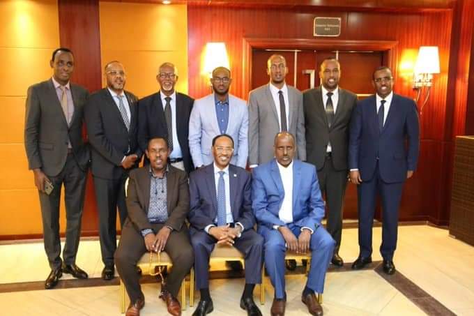 Dowladda oo u fasaxday Dowlad goboleedyada lacagtii deeqaha Caalamka