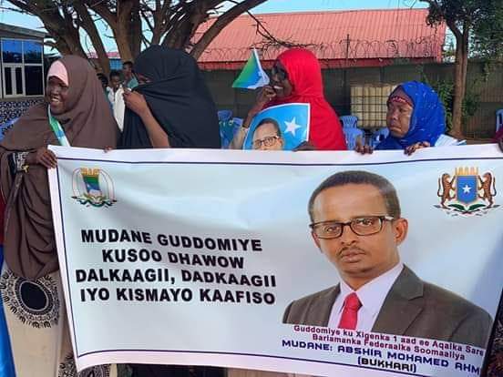 Gudomiye Ku Xigeenka Kowad Aqalka Sare oo Kismaayo gaaray.& kana qeyb Galaya.