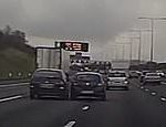Terrifying dashcam footage shows ‘drink driver’ veering across lanes on the M25