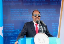 Xassan Shiikh oo ku wajahan New York xasan sheekh