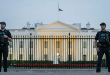 Toogasho kadhacday Aqalka cad hortiisa +SAWIRRO