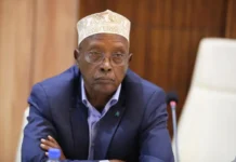 Cabdi Qaybdiid oo uhanjabay Xasan Sheekh.