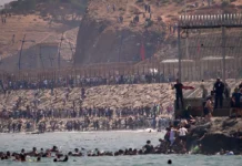 Warbixin ay soo saartay booliiska Spain ayaa lagu sheegay in Morocco ay abaabushay tahriibayaal badan oo ku sugan Ceuta