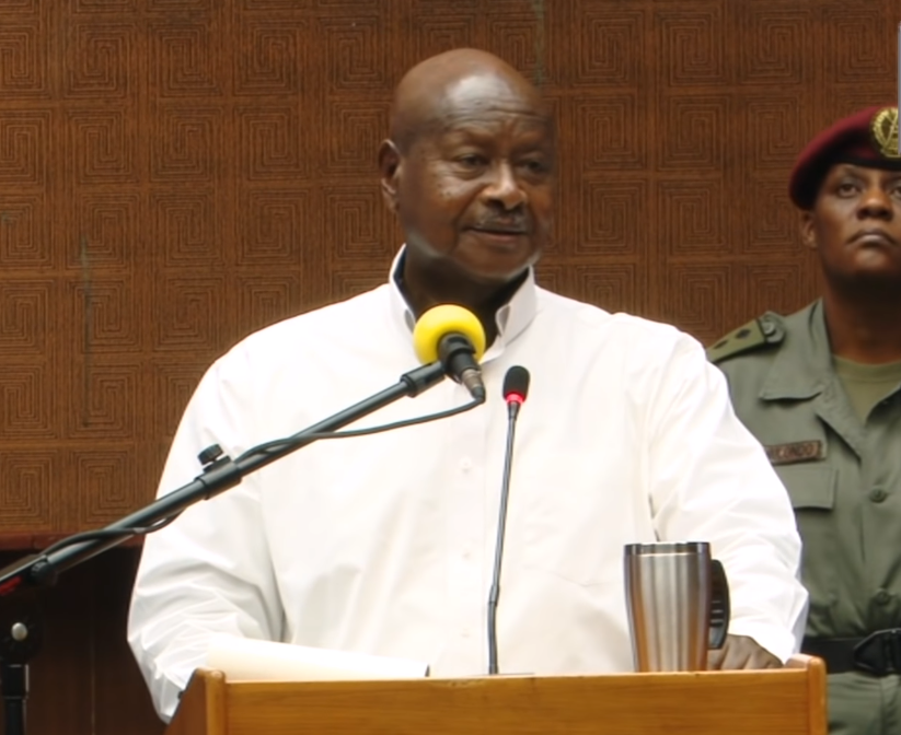 DAAWO:-Dood kulul oo ka dhalatay hadal uu Soomaaliya ka sheegay Madaxweynaha Uganda