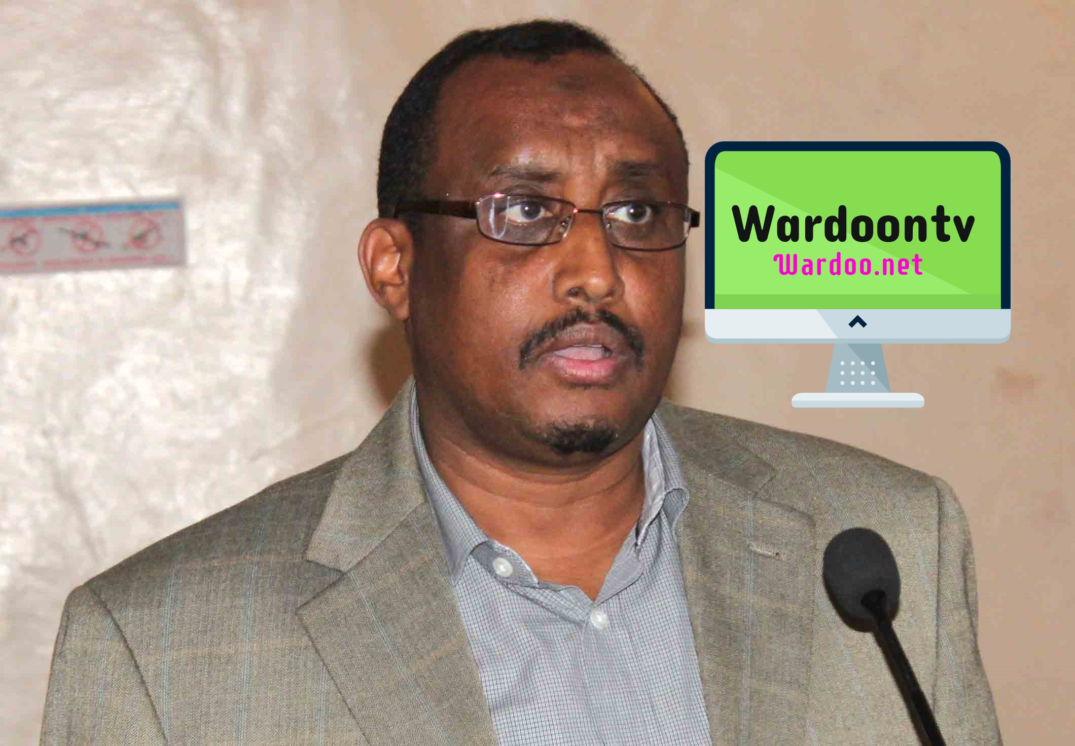 DAAWO:-Cabdiweli Gaas oo weerar afka ah kuqaday Deni iyo Xasan Sheekh