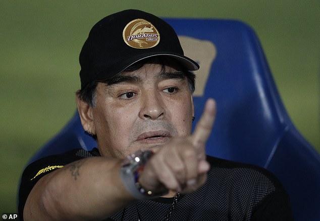 Maradona: Kooxdani Uma Qalanto qaranka Argentina