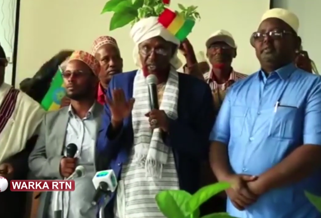 DAAWO:-Boqorka Beelaha Direed oo lagu caleemo saaray Adis Abbaba