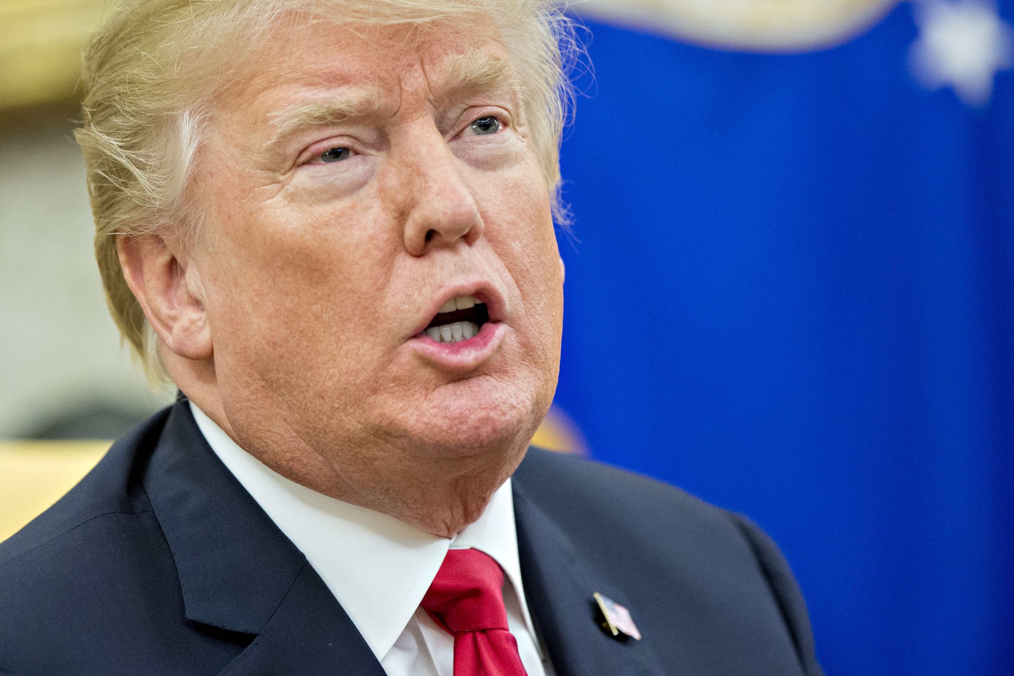 Trump oo diiday inuu utacsiyeeyo Muslimiintii lagu laayey New Zealand