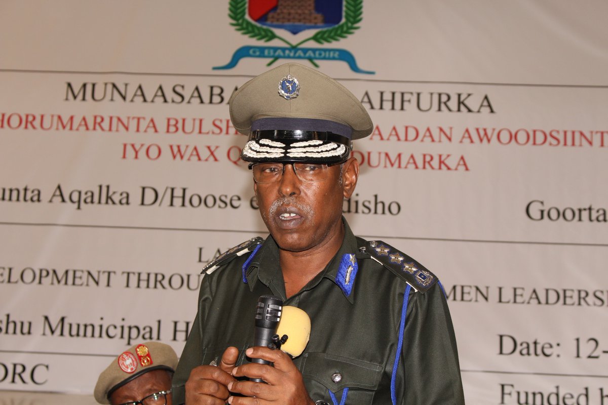 Taliska Booliska oo kadigay inay dhacaan Banaanbaxyo rabshada wata +VIDEO