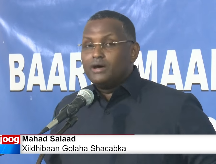 DAAWO:-Xildhibaan Mahad Salad” sidee guddoonka uga aamusay xildhibaan xildhibaan kale shabaab kutilmaamay?