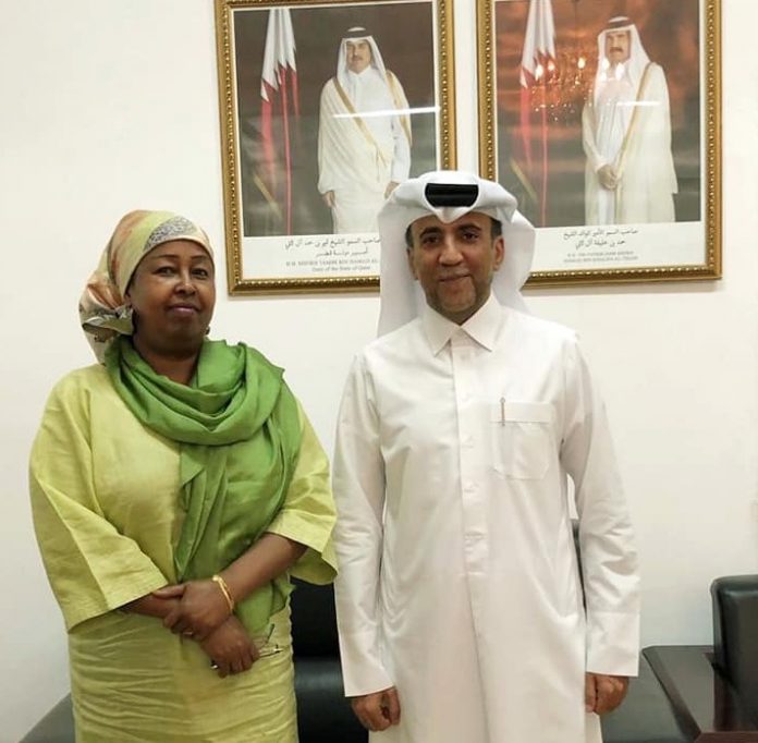 Wasiirka Dhalinyarada iyo Ciyaaraha oo kulan la yeelatay Safiirka Qadar ee Soomaaliya