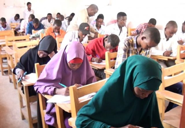 31 Kun oo arday oo maanta u fariisanaysa Imtixaankii horay u fashilmay