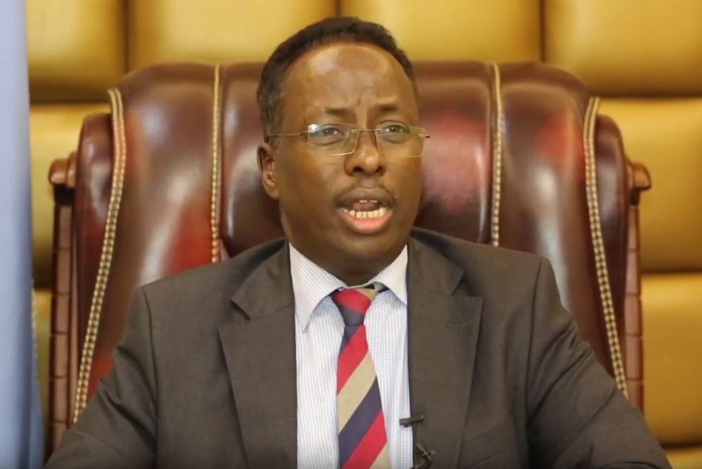 DOWLADDA SOMALIA OO TAAGEERTAY QARAARKII QM EE 2477 +VIDEO