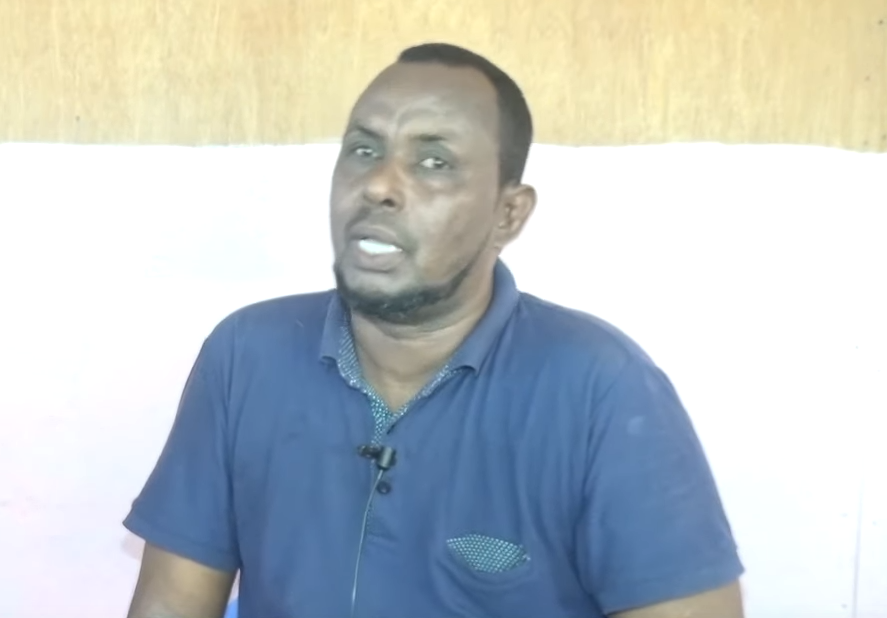 Abwaan Xirsi Dhuux oo ka sheekeeyay Taariikhda AUN Abwaan Sangub+VIDEO