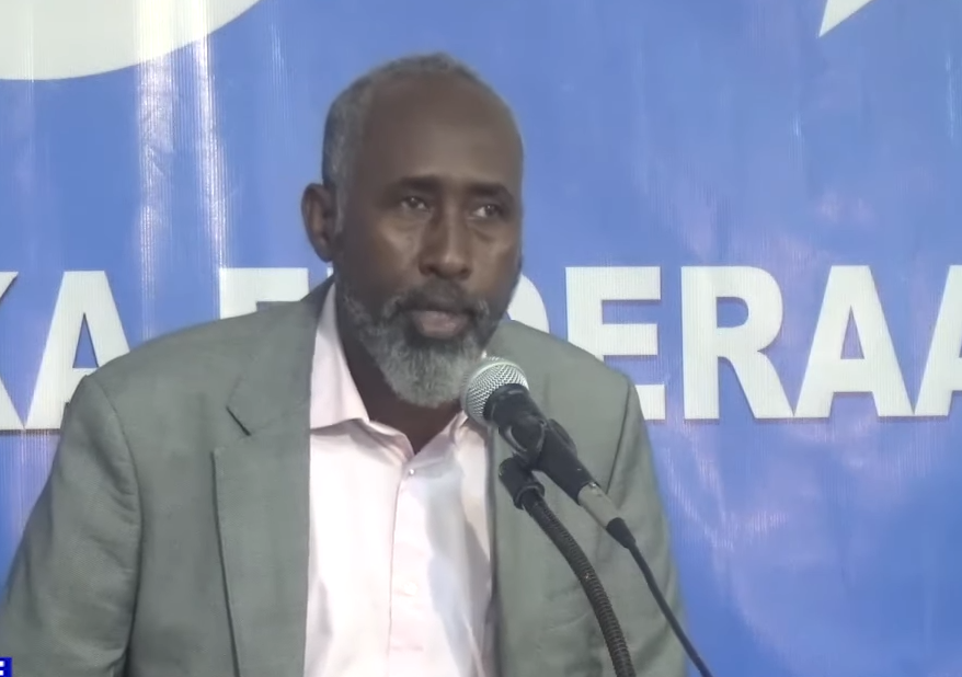 Xildhibaan Maxamuud oo makaroofanka laga xirtay +VIDEO