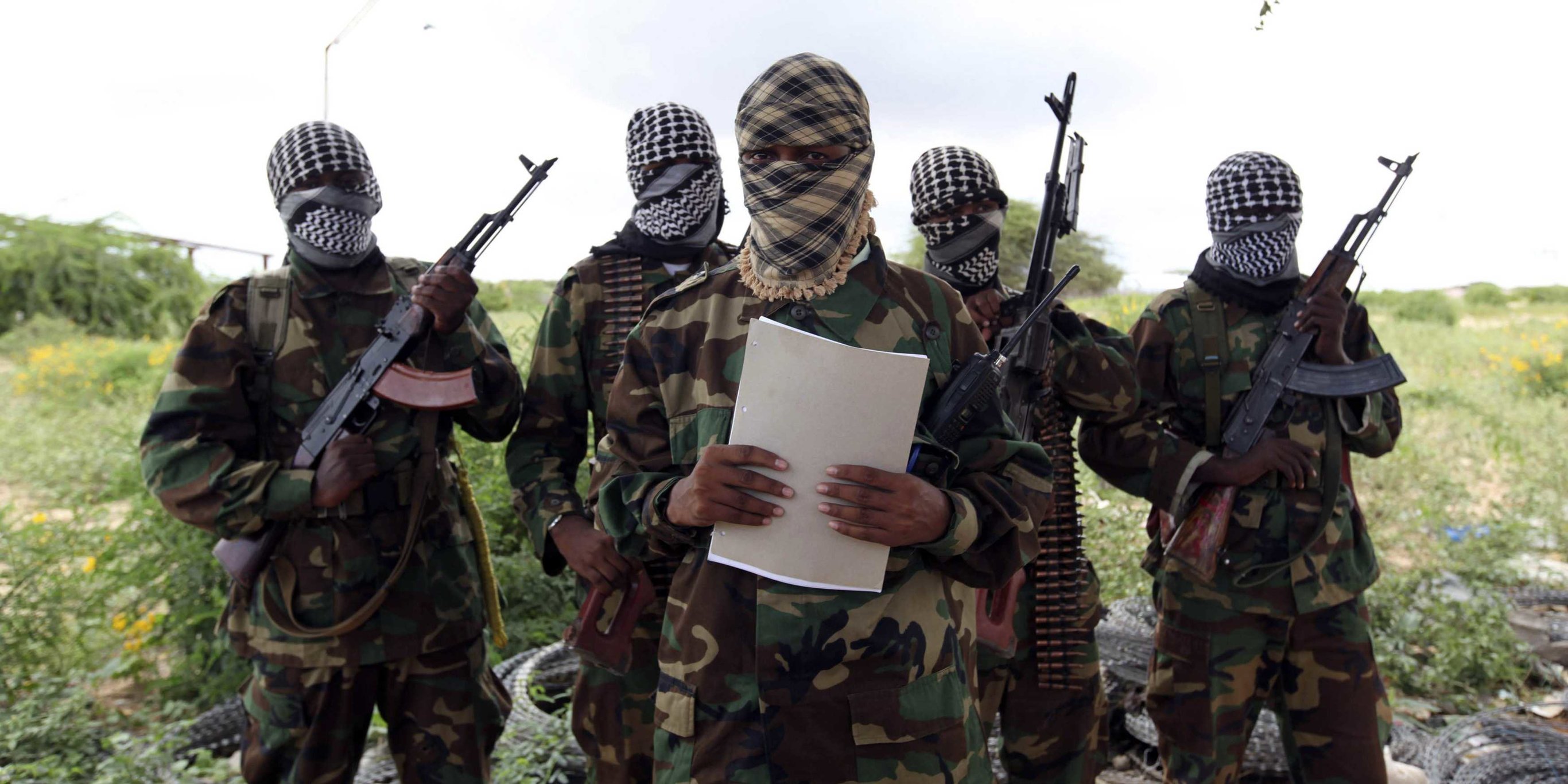Alshabaab oo uyeertay Ergadii soo dooratay Xildhibaanada Baarlamaanka