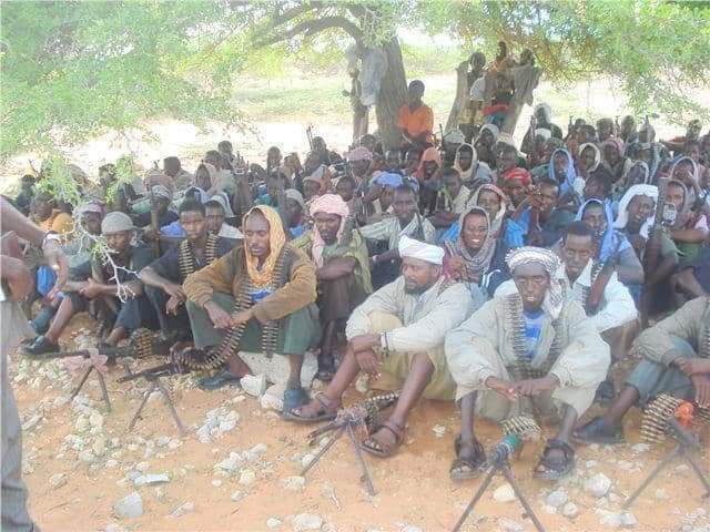 SAWIRRO:-Ahlusuna oo Abaabul dagaal ka wadda Dhuusa Mareeb