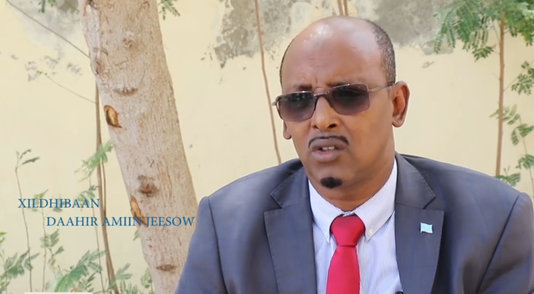 Xildhibaan Jeesow Axmed Madoobe ayaa dilay Suldaan Dhure +VIDEO
