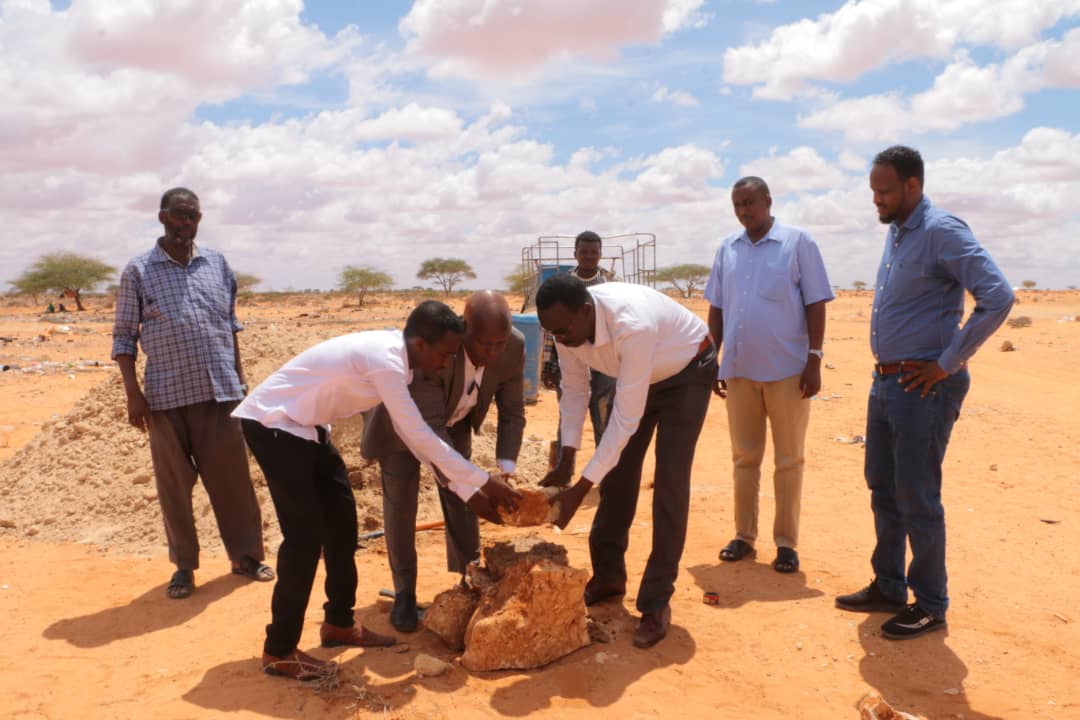 SAWIRRO:- Gaalkcyo Waxaa Laga dhagax dhigay Xarun ugaar ah Dadka Naafadda ah