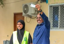 DAAWO: Xassan Shiikh oo qaatay kaarka codeynta doorashada G/Banaadir+SAWIRRO