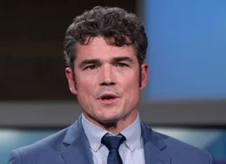 Agaasimihii Xarunta La-dagaallanka Argagixisada Qaranka ee Mareykanka oo iscasilay