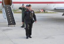 Taliyaha Ciidamada Turkiga oo saaka Muqdisho yimid +SAWIRRO